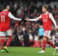 阿森纳门将表现出色,奉献连场扑救的简单介绍 阿森纳门将表现出色,奉献连场扑救的简单介绍